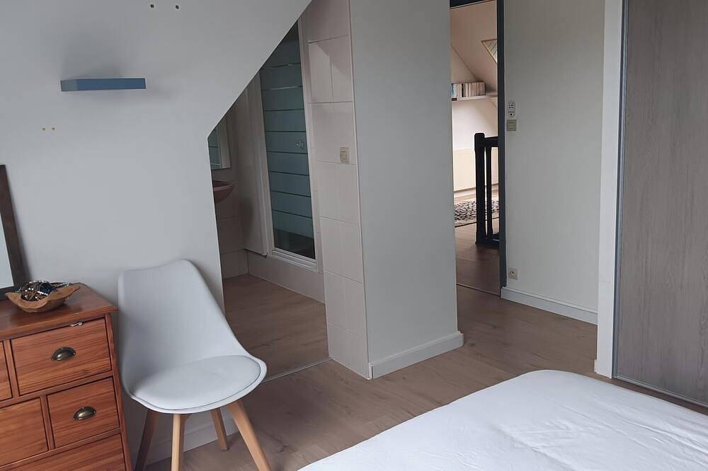 House for rent, very bright and quiet, close to the sea, pets welcome. in Langueux, Côte de Goëlo