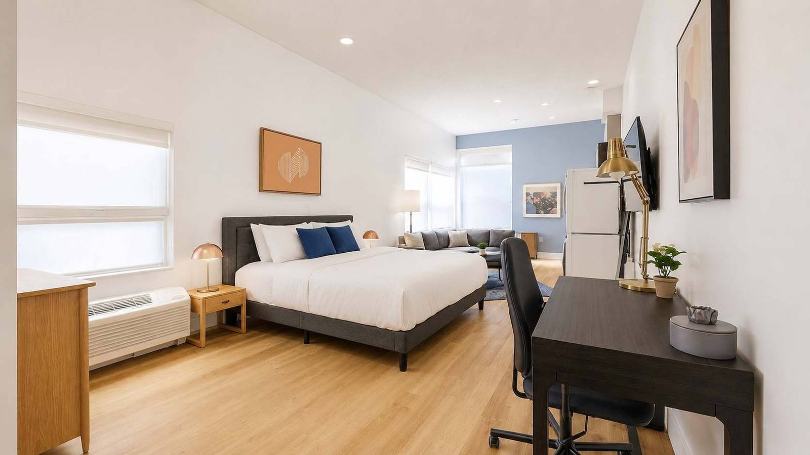 Apartamento entero, Roami at Studio 135 Two Unit Combo - Deluxe Studio in Cherry Creek, Denver