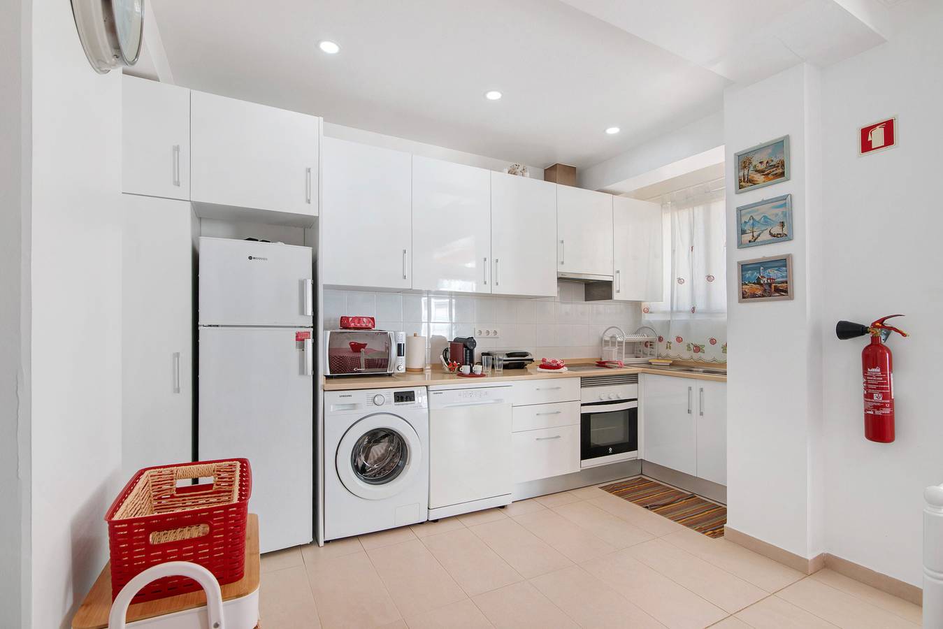 Ganze Wohnung, Apartment 'Frente Ao Mar' mit Meerblick, Wlan und Klimaanlage in Monte Gordo, Faro Distrikt