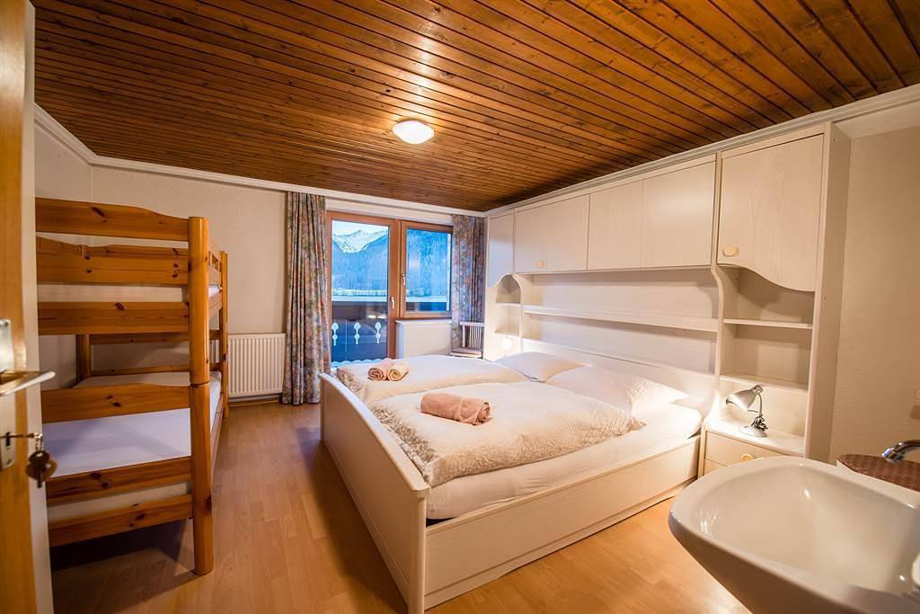 Ganze Ferienwohnung, Doppelzimmer/C2 in Neukirchen am Großvenediger, Pinzgau