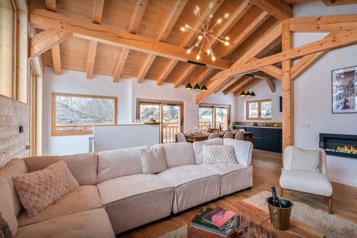 Chalet pour 8 personnes, avec terrasse et jacuzzi, adapté aux familles à Valmeinier - 2