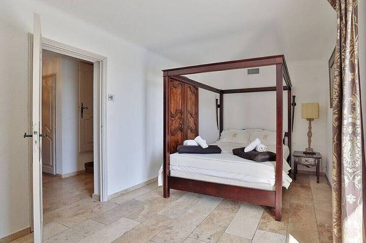 Provençal Residence - Swimming Pool & Pool House in Puget-Ville, Côte méditerranéenne (France)