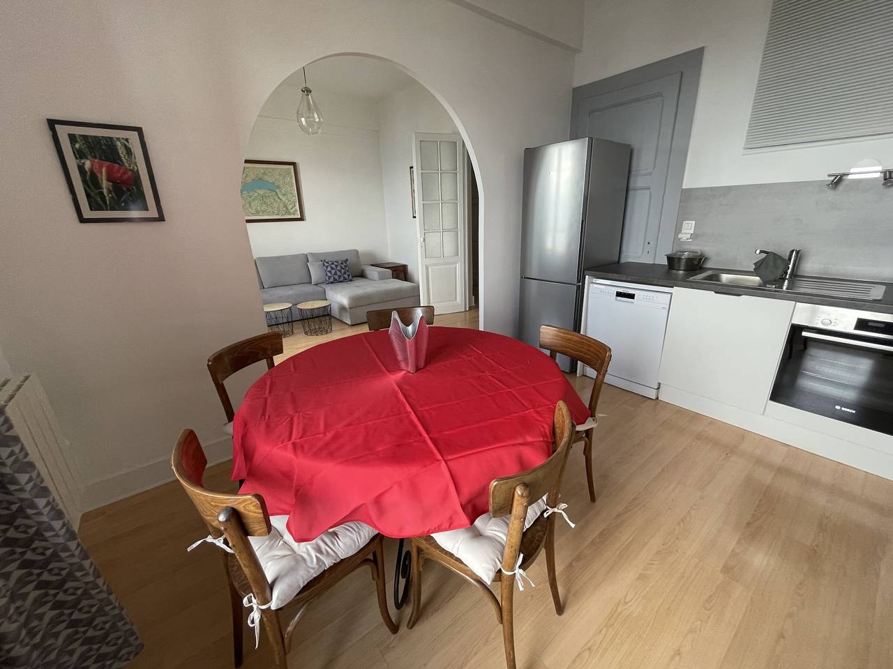 Entire apartment, Lovely apartment in Évian-les-Bains, pets allowed in Thonon-les-Bains region