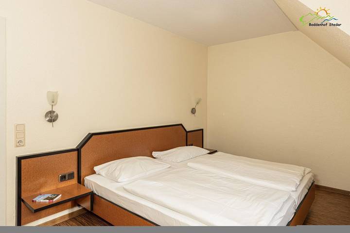 Ganze Wohnung, Fewo 56 – Großzügiges Apartment mit Balkon, Wlan und modernen Annehmlichkeiten in Buschvitz, Bergen auf Rügen und Umgebung