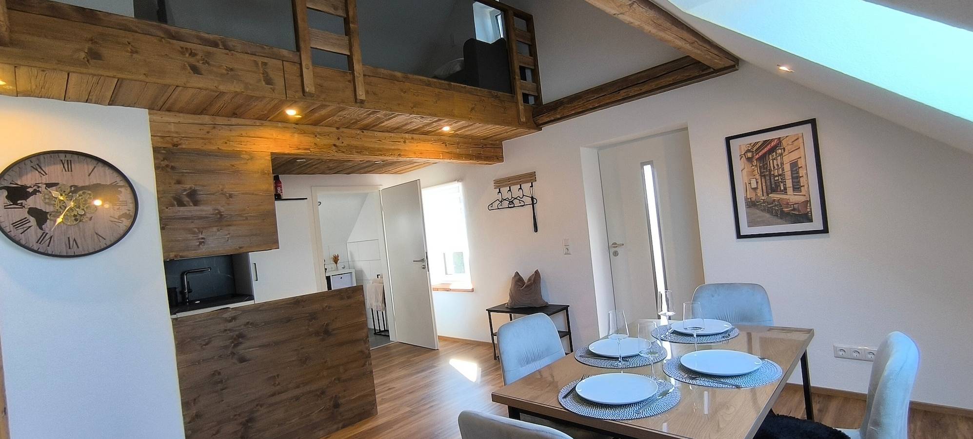 Ganze Wohnung, Öschweg Ferienwohnung im Allgäu mit Bergblick, Balkon und Wlan in Leutkirch im Allgäu, Region Bodensee-Oberschwaben