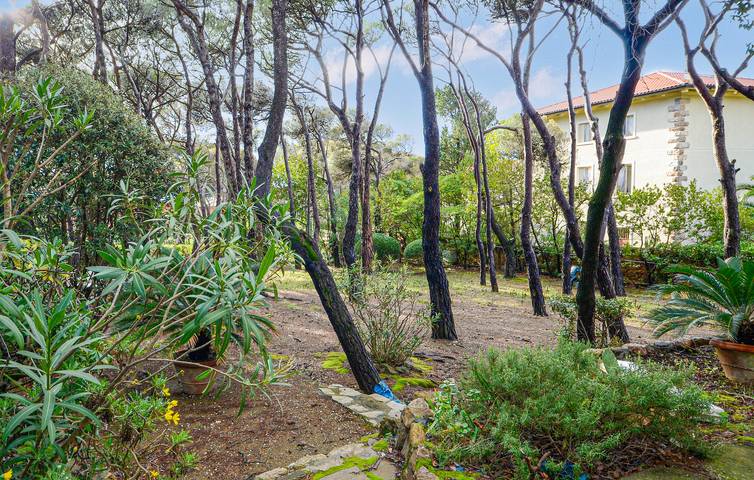 Ferienhaus für 4 Personen, mit Terrasse und Garten in Livorno - 2