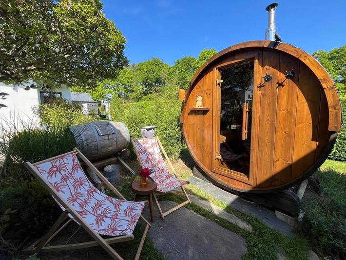 Maison de vacances pour 2 personnes, avec jardin et jacuzzi ainsi que sauna et terrasse