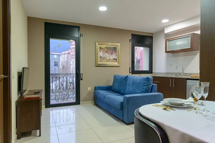 Holiday apartment for 4 people, with balcony - 1