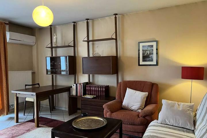 Gîte pour 6 personnes, avec terrasse à Meylan