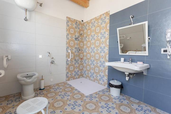 Chambre d’hôte pour 3 personnes, avec jardin, animaux acceptés à Praia a Mare - 3