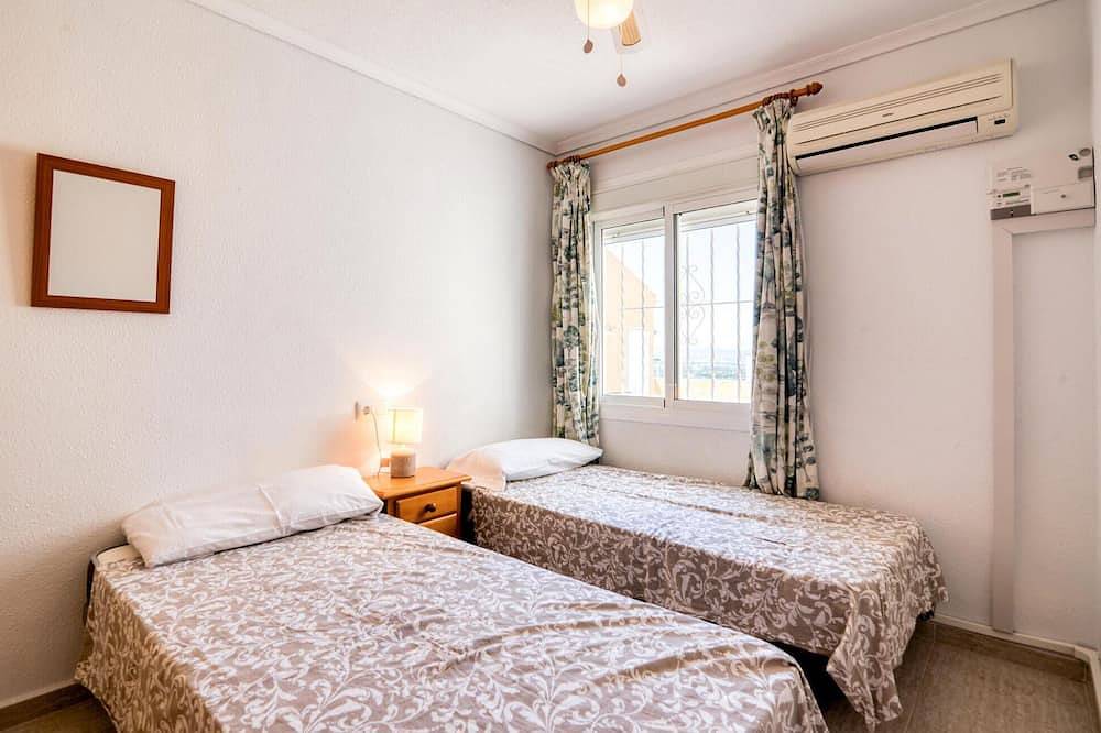 Gorgeous home in Santa Pola with Wifi in Santa Pola, Costa Blanca