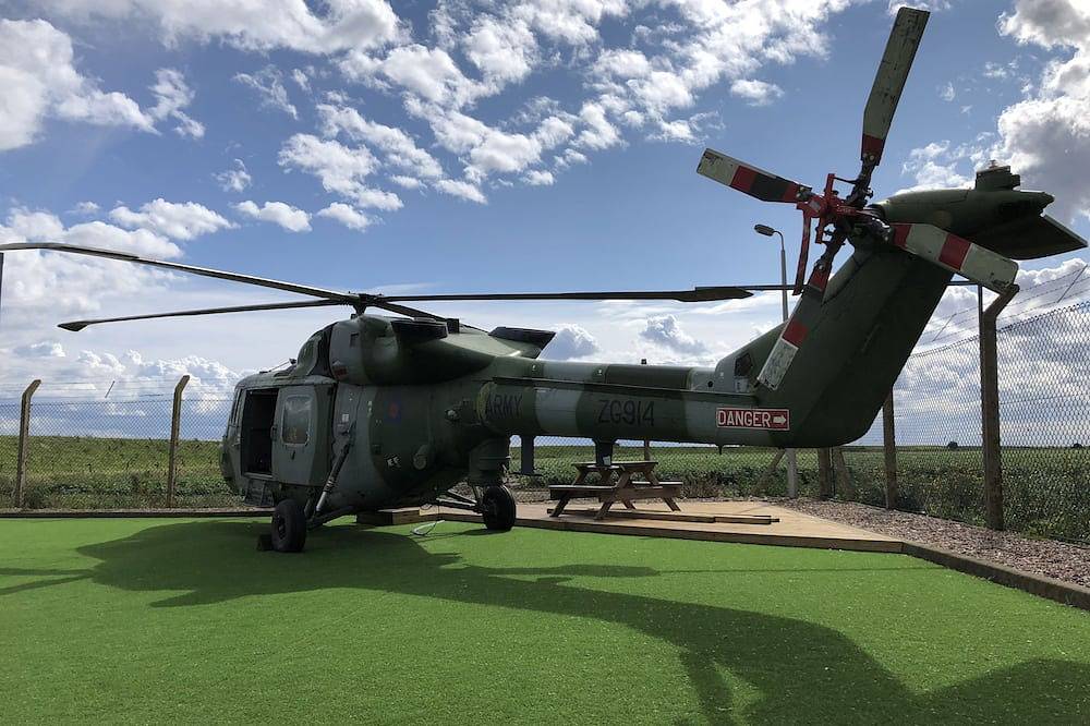 Entire apartment, Glamping pod helicopter in Friskney, Lincolnshire