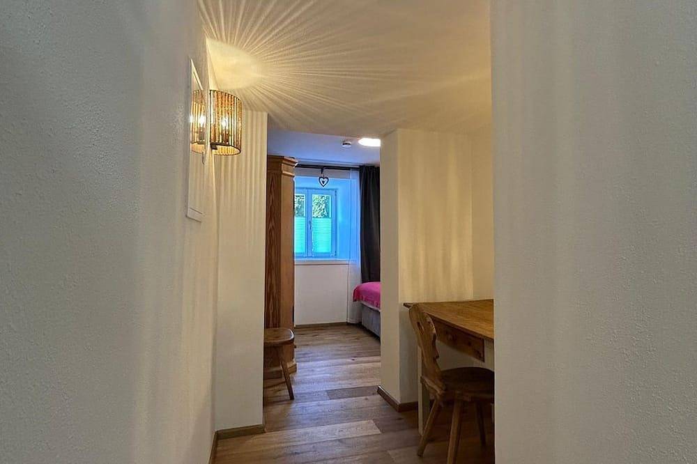 Ferienwohnung Schlüsselblume - Gasthof Stern in Unterammergau, Bayerische Alpen