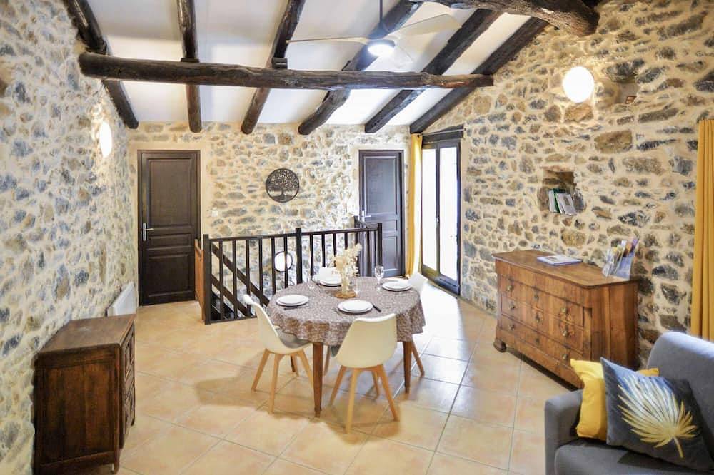Gîte 3★ avec terrasse et piscine privée ★ Cévennes in Cros, Parc national des Cévennes
