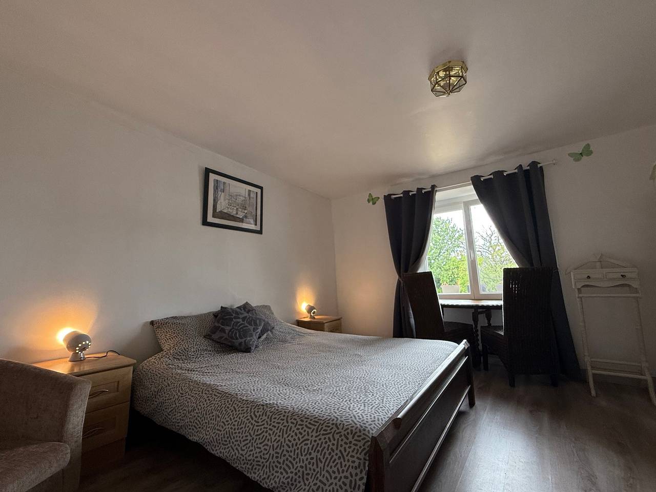 Bed and Breakfast 'Chambre 3 Et 4' with Lake View, Shared Pool and Shared Garden in Champsac, Périgord-Limousin Regional Nature Park