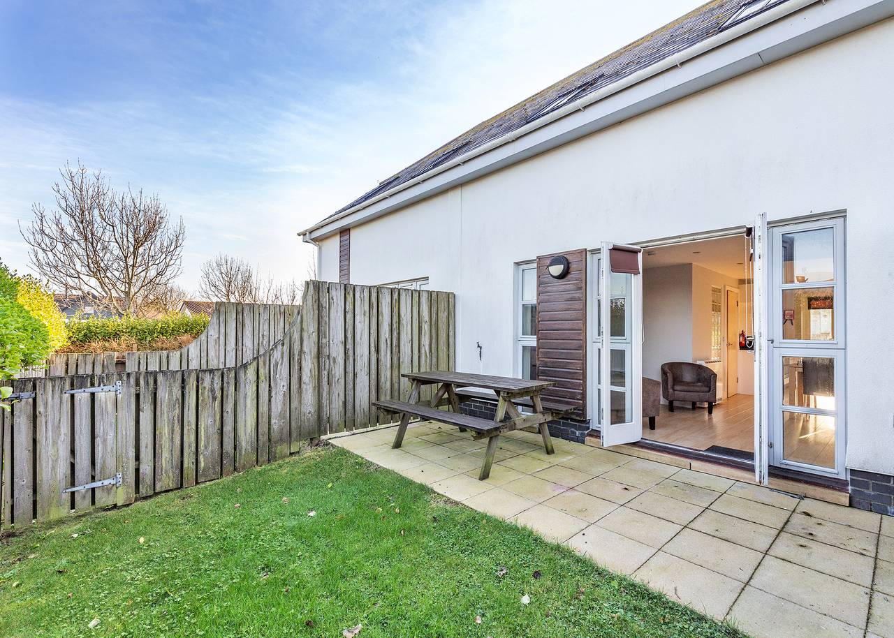 Bay Retreat Villa (sleeps 6) in Cornwall