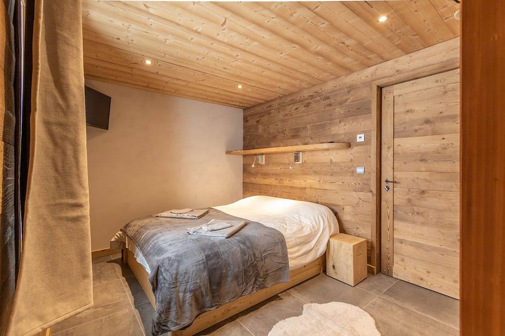Authentiek gerenoveerd chalet op de hellingen 5 minuten lopen Arc 1600 4 ch 3 bad 12pers in Arc 1600, Bourg-Saint-Maurice