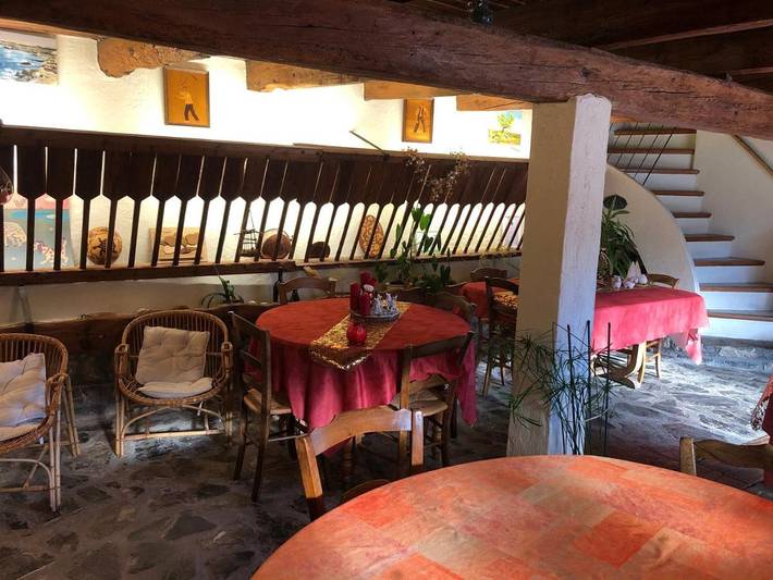 Location de vacances pour 3 personnes, avec vue ainsi que terrasse et jardin à Colmars - 3