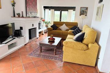 Finca for 6 People in Sierra (Casares), Casares, Photo 4