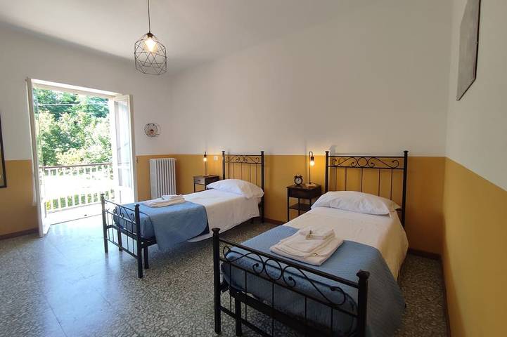 Appartement entier, Michelangelo - spacious apartment with view in La Morra in La Morra, Langhe