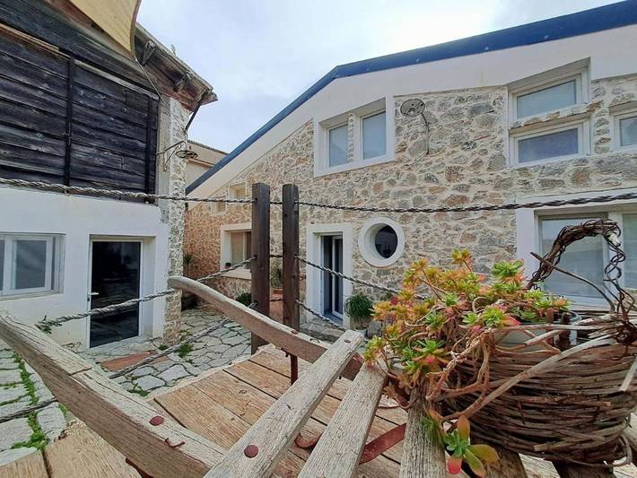 Ferienwohnung für 3 Personen, mit Terrasse und Garten