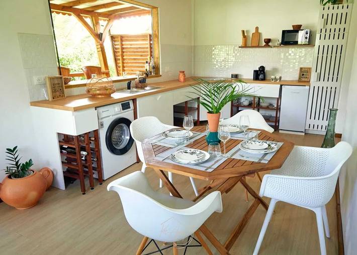 Gîte pour 2 personnes, avec balcon à Le Moule - 2