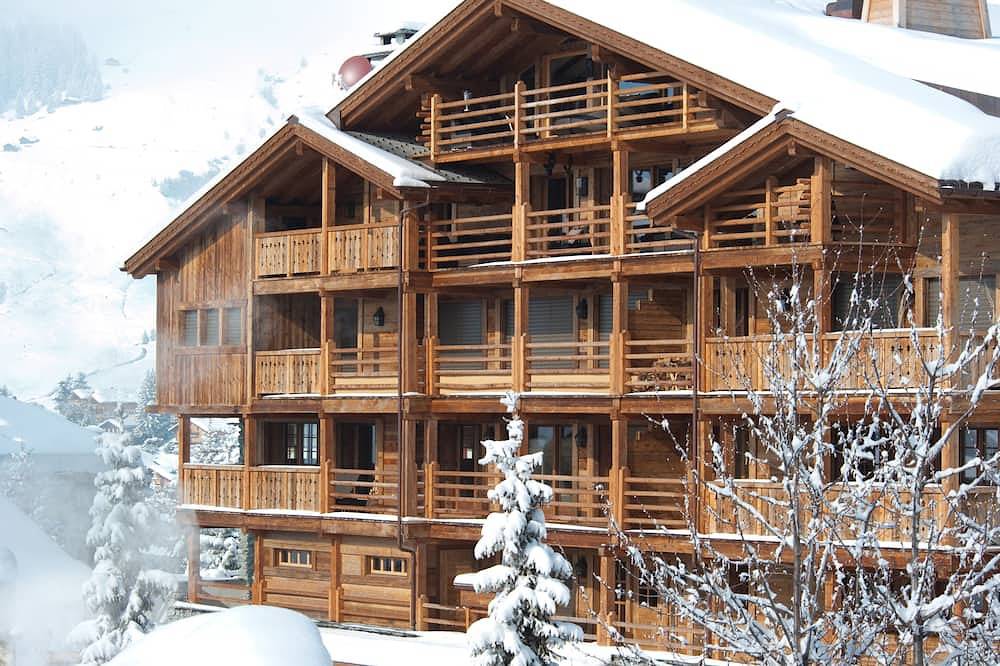 Chalet for 10 People in Verbier, 4 Vallées