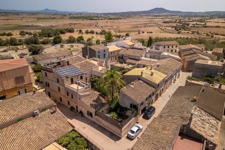 Ca na Sabatera Encantadora Casa Adosada con Piscina Privada en Ariany in Ariany, Majorca Center