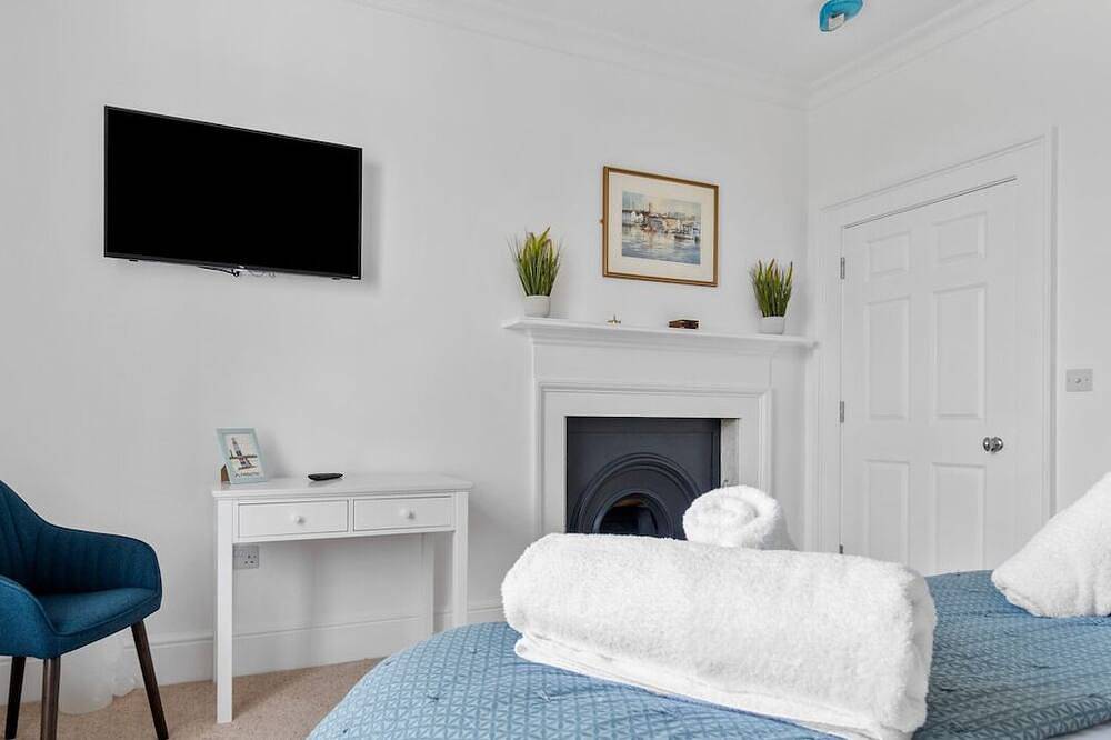 Hawkyns by Pureserviced in Plymouth, South West England