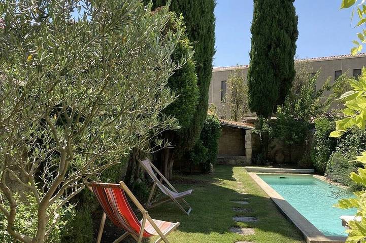 Maison de vacances pour 6 personnes, avec jardin et terrasse à Uzès
