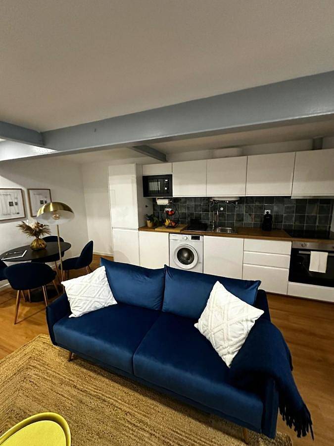Apartamento de férias para 4 pessoas, com jardim e terraço em Amadora