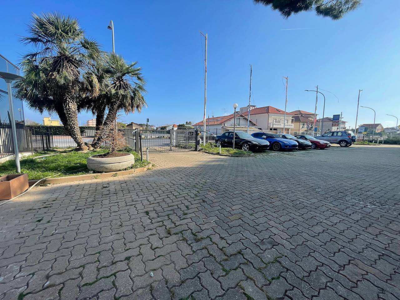 Ganze Wohnung, Apartment 'Unità 5' mit Bergblick, Gemeinschaftsterrasse und Wlan in Ceriale, Riviera di Ponente