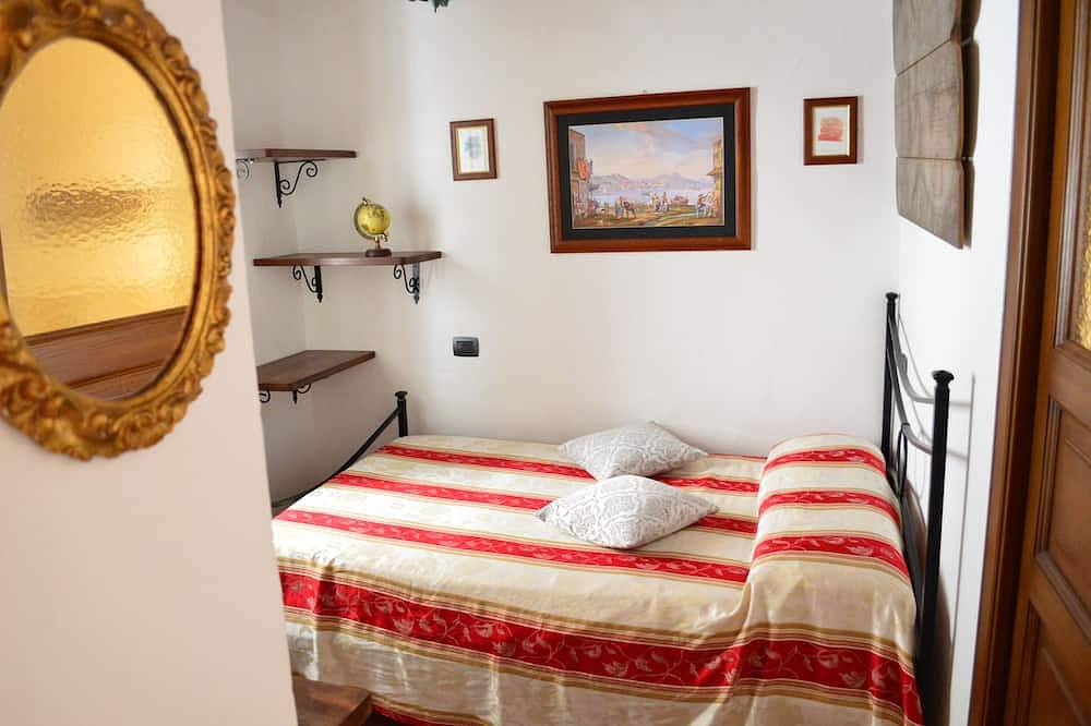Appartamento intero, Wi Fi Fiber Cozy Studio with \"Trunk\" in Montepulciano, Siena e dintorni