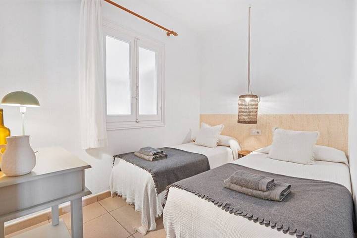 Apartamento entero, Apartment with 3 Bedroom - great seaview in Fornells, Es Mercadal