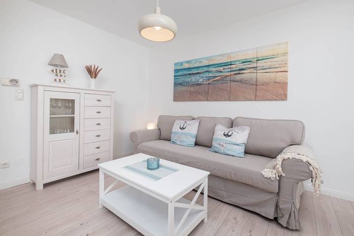 Ganze Ferienwohnung, Nennas Nest in Scharbeutz, Ostholstein