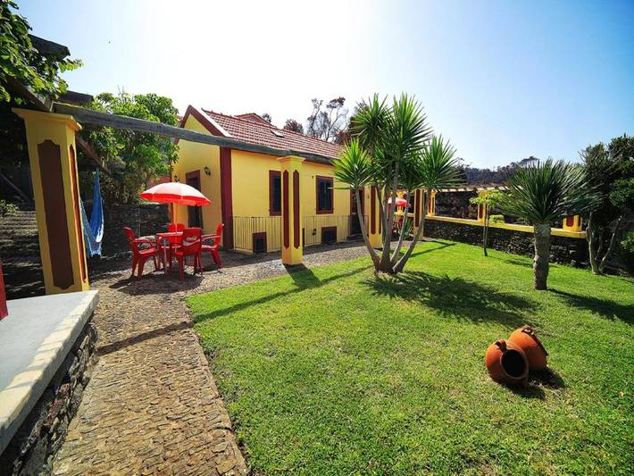 Casa de férias para 2 pessoas, com jardim e terraço em Ponta Do Pargo