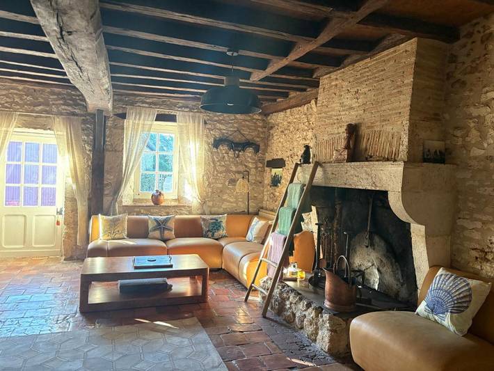 Location de vacances pour 10 personnes, avec vue ainsi que terrasse et piscine, animaux acceptés à Saint-André-et-Appelles - 4