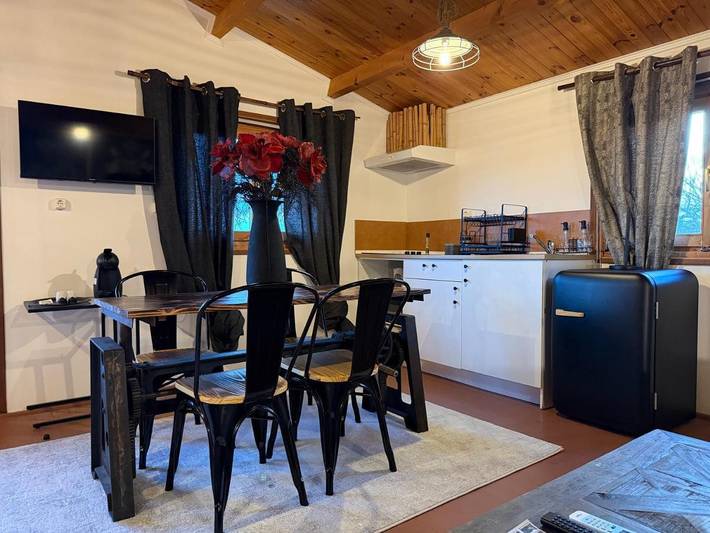 Location de vacances pour 3 personnes, avec jardin et vue, animaux acceptés dans São Jorge - 2