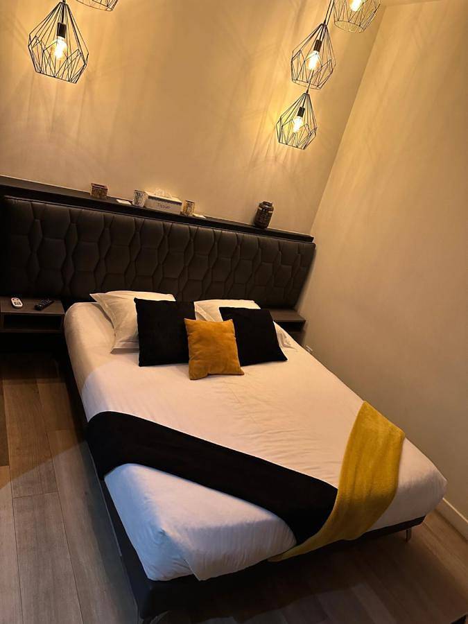 Hôtel pour 2 personnes, avec piscine et jacuzzi, animaux acceptés
