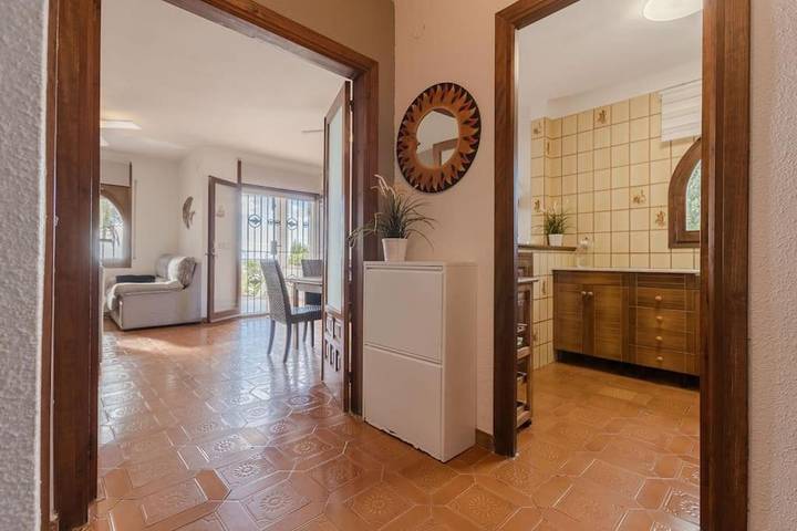 Ferienhaus für 7 Personen, mit Terrasse und Garten sowie Ausblick in Montroig Bahia - 4