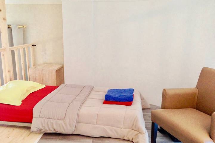 Entire apartment, Flat in Beausoleil, Monaco for 2-4 people with sea view terrace & paying parking in Beausoleil, Mediterranean Coast (France)