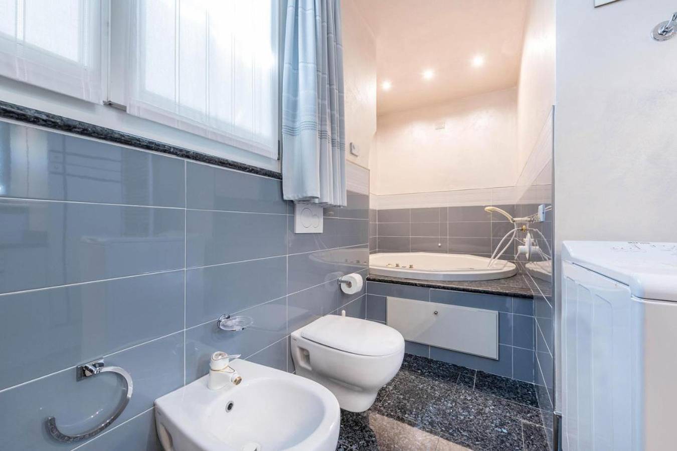 Ganze Wohnung, Casa Vacanze Baccolo - Appartamento Lucia in Polpenazze del Garda, Gardasee-Berge