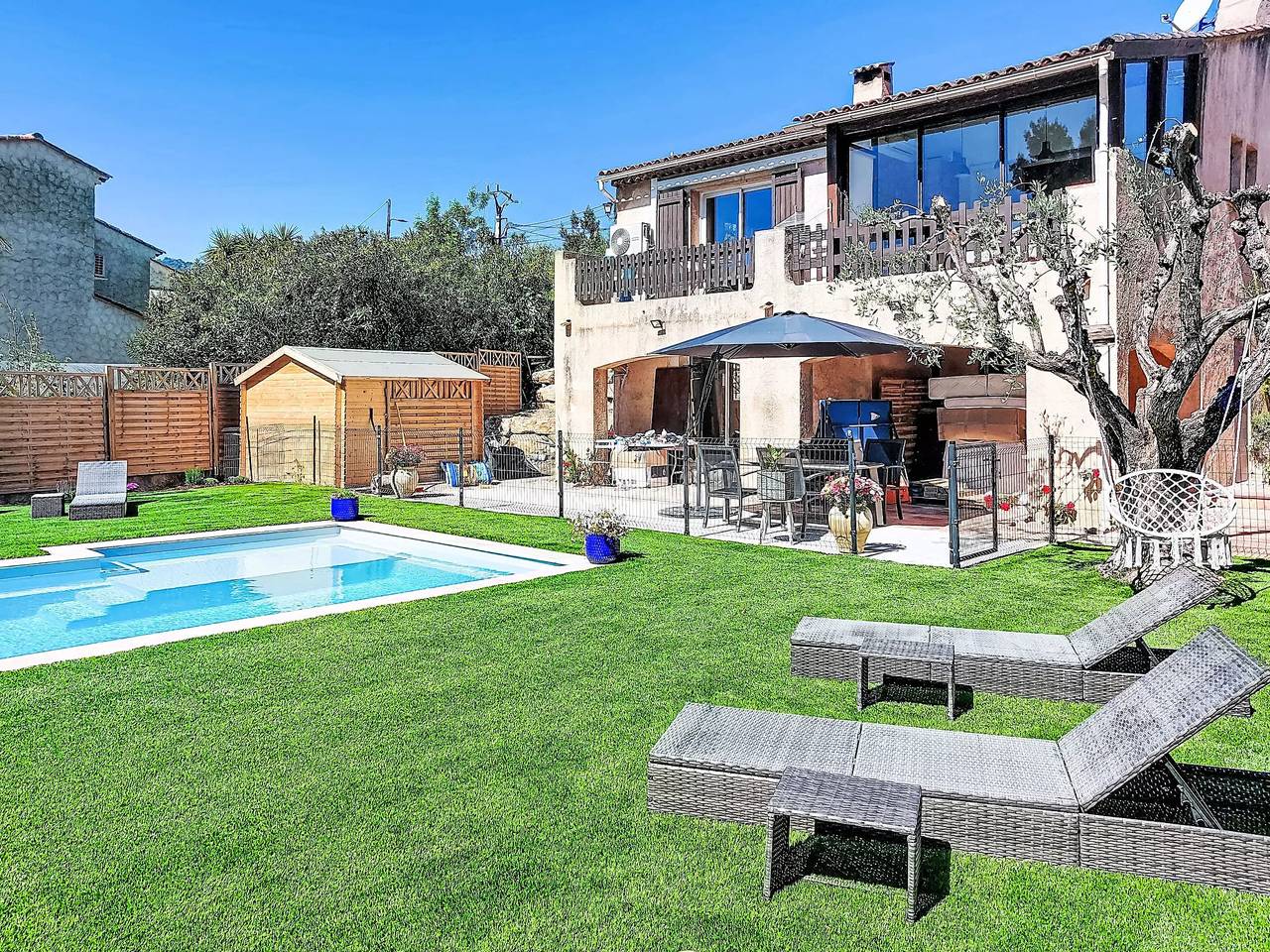 Maison 8 Personnes in Pégomas, Costa mediterránea (Francia)