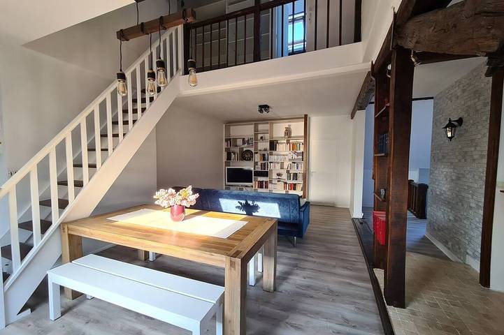 Apartamento de vacaciones para 8 personas, con jacuzzi y jardín - 1