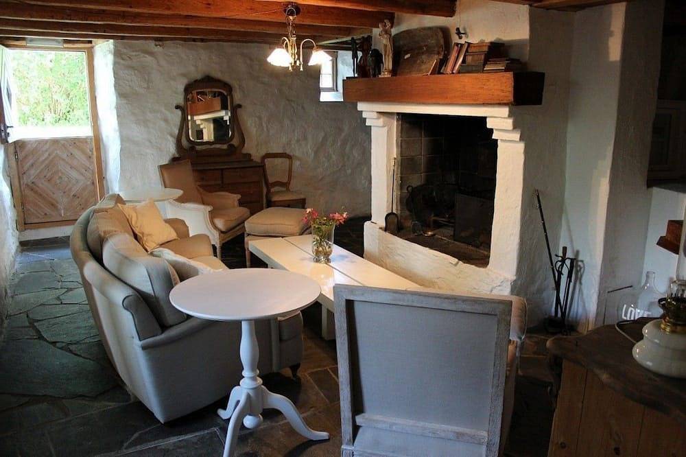 Flott hus ved sjøen Kristansand Aagerøya båt egen brygge Flotte fiskeforhold in Lillesand