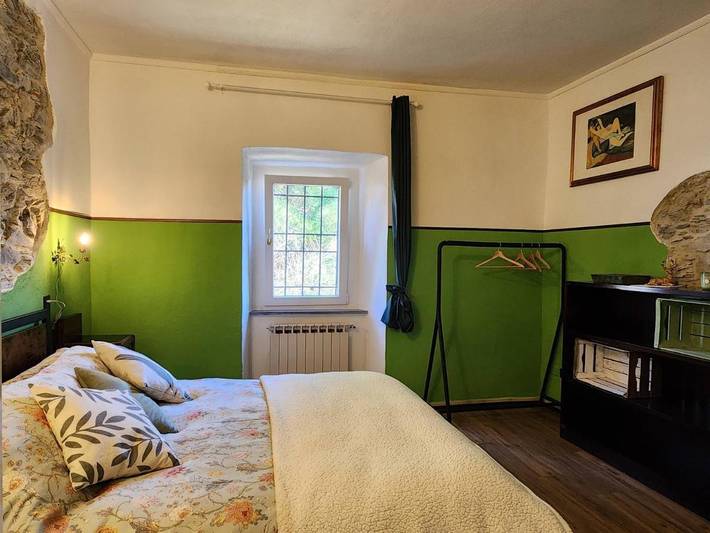 Gîte pour 2 personnes, avec vue et terrasse ainsi que piscine et jardin à Mulazzo - 2