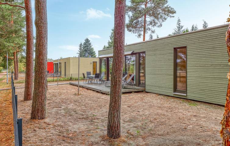 Ferienhaus für 4 Personen, mit Terrasse und Ausblick in Sassenburg - 3