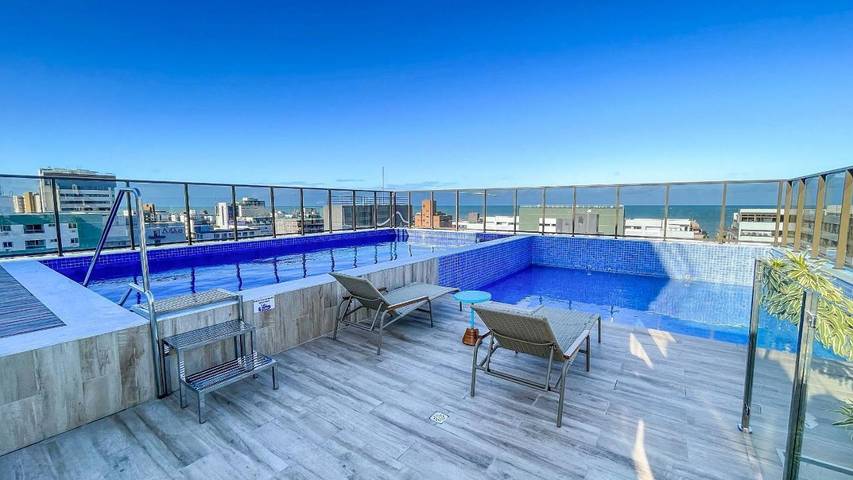 Casas e apartamentos de temporada para 4 pessoas, com piscina em Tambaú