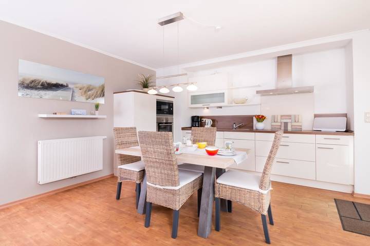Bungalow für 5 Personen, mit Terrasse und Garten