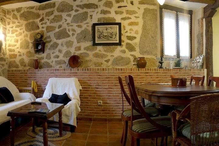 Casa de vacaciones para 8 personas, con Terraza y Piscina en Sierra de Gredos - 3